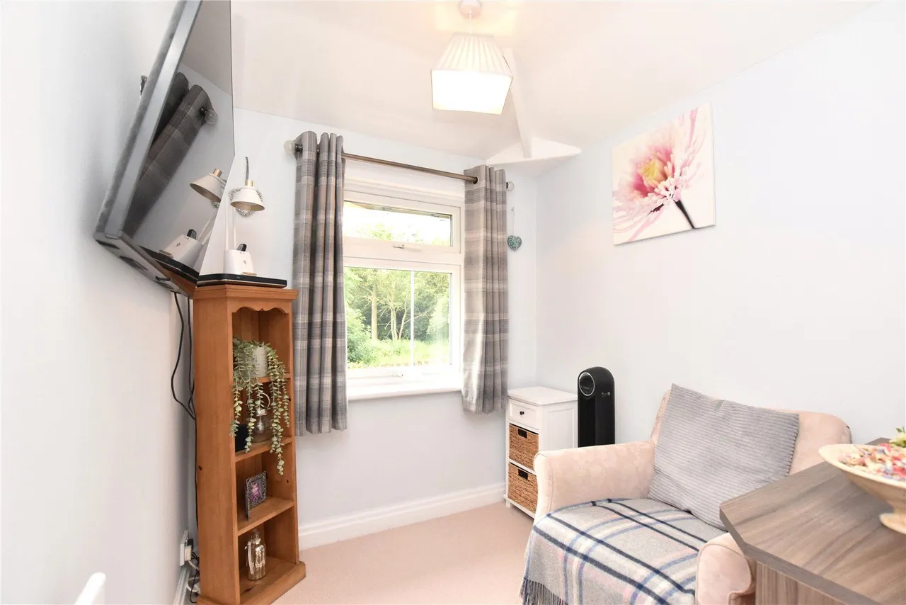 Bingley Road, Menston, LS29, photo 13