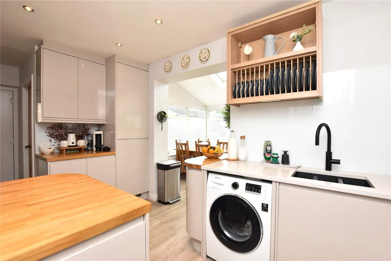 Bingley Road, Menston, LS29, photo 21