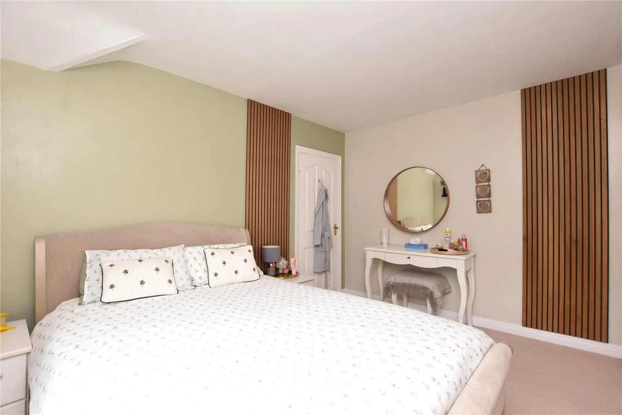 Bingley Road, Menston, LS29, photo 28