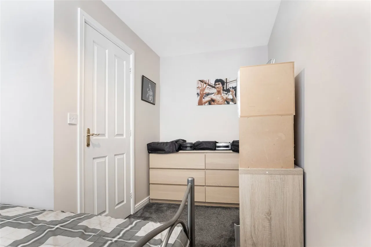 Strathnairn Court, Glenrothes, KY7, photo 21