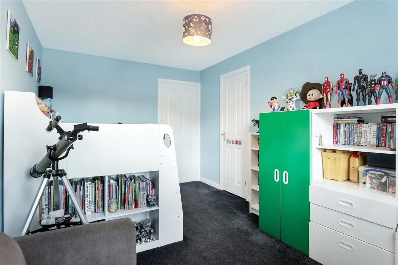 Strathnairn Court, Glenrothes, KY7, photo 25