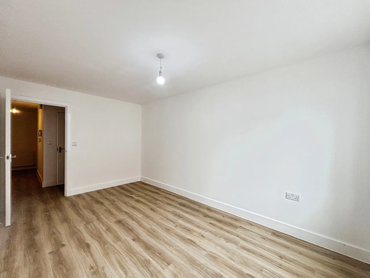 Camp Road, Farnborough, GU14, photo 7