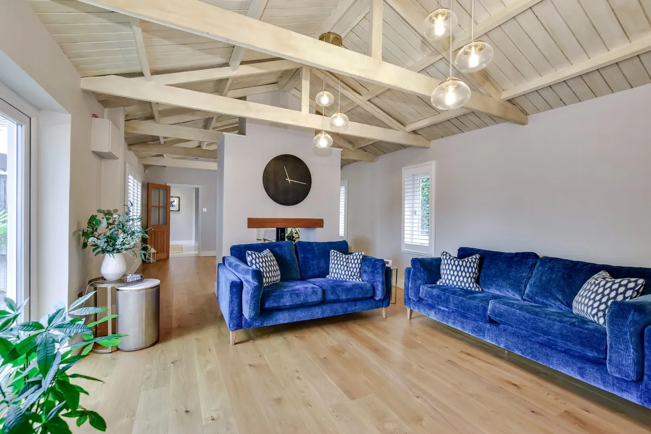 Chipperfield Road, Bovingdon, HP3, photo 17