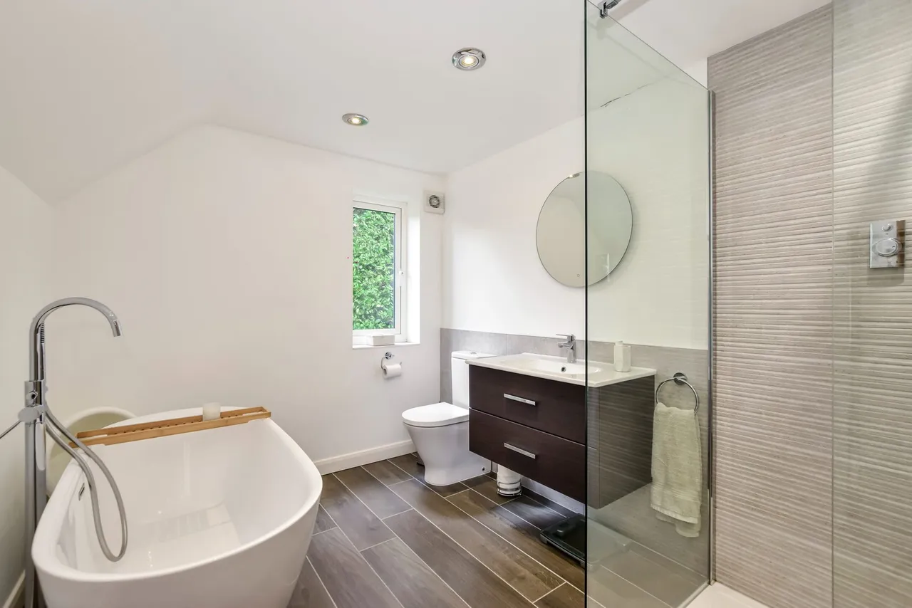 Chipperfield Road, Bovingdon, HP3, photo 25