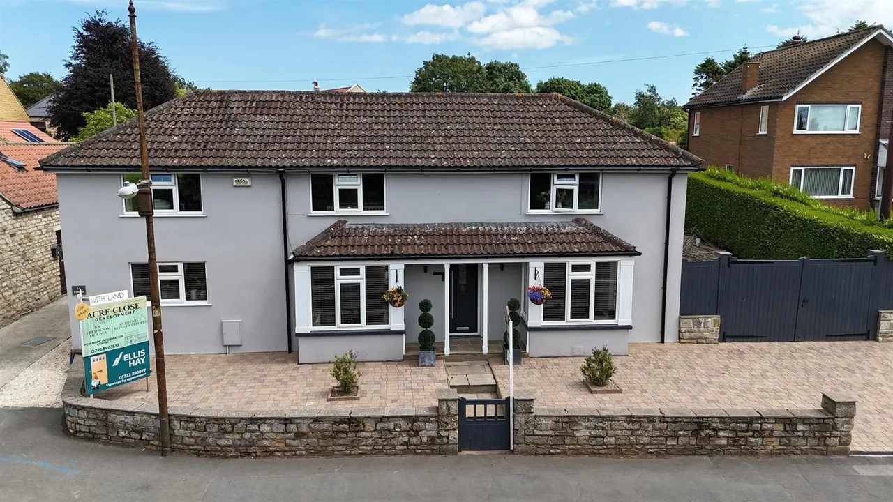 5 bed house for sale, Main Street, Seamer, YO12