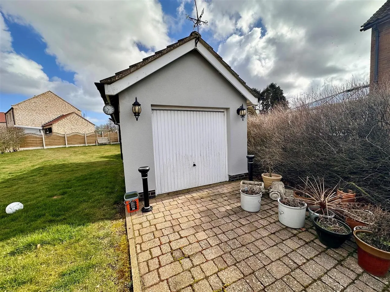 Main Street, Seamer, YO12, photo 24