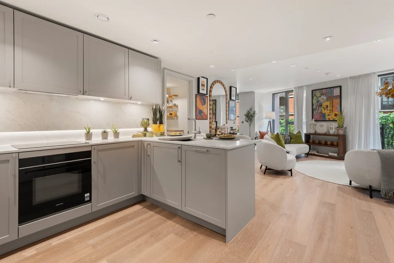 Fenwick Mansions, London, W2, photo 3