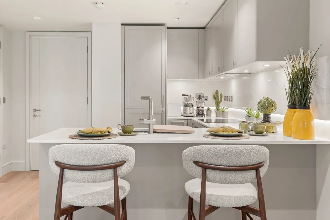 Fenwick Mansions, London, W2, photo 6