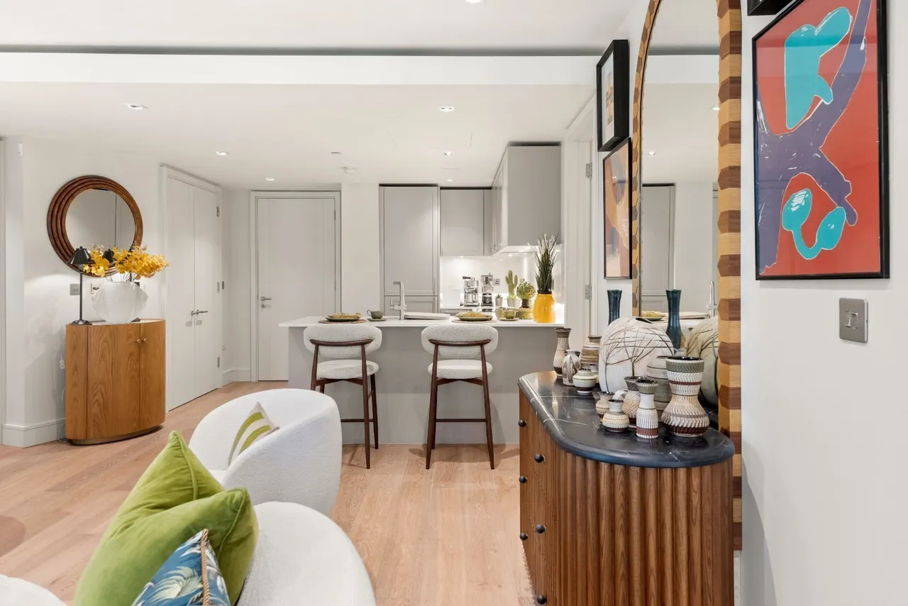 Fenwick Mansions, London, W2, photo 13