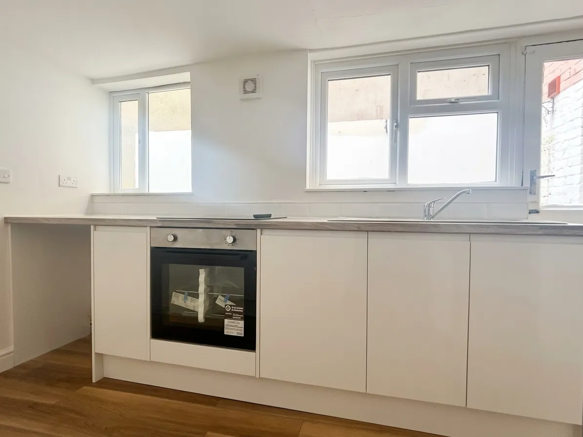 Southgate Street, Gloucester, GL1, photo 4