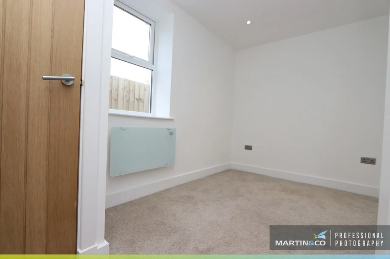 Fairoak Road, Roath, photo 12