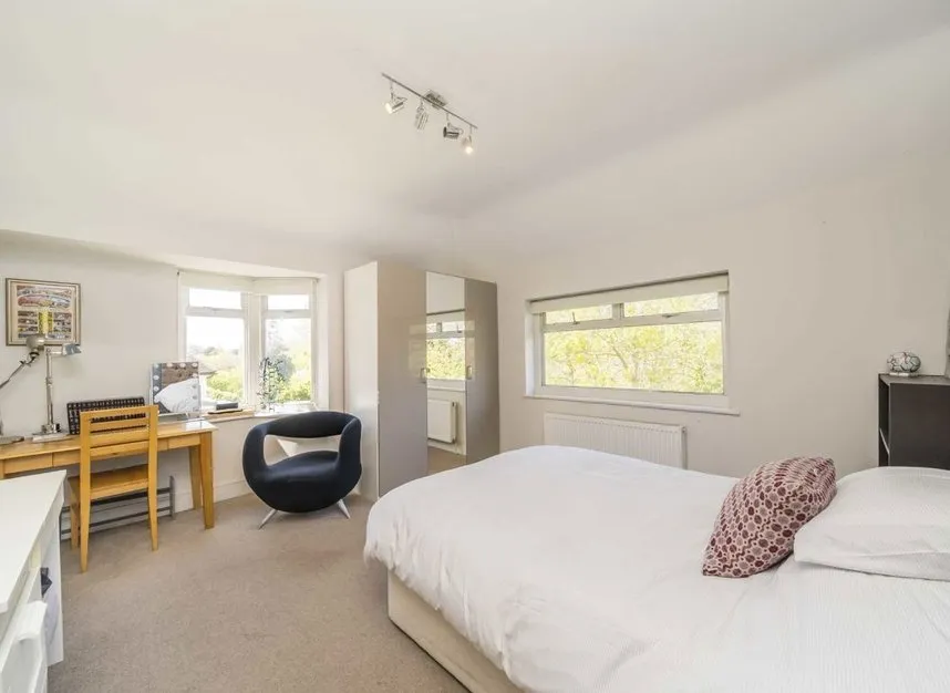 Hendon Lane, Finchley, N3, photo 6