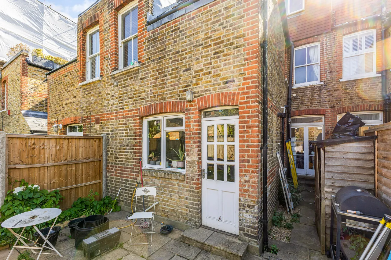 Compton Crescent, London, W4, photo 10