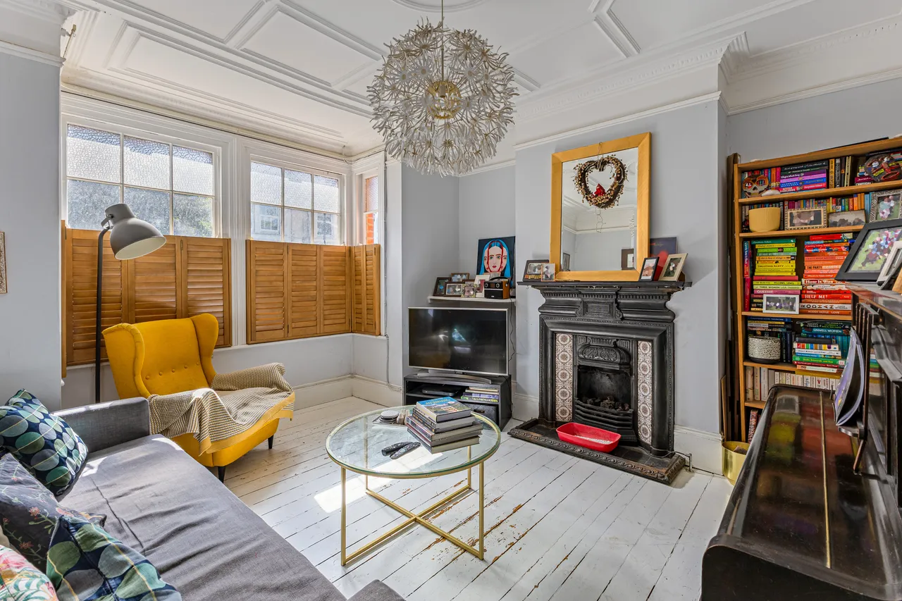 Compton Crescent, London, W4, photo 3