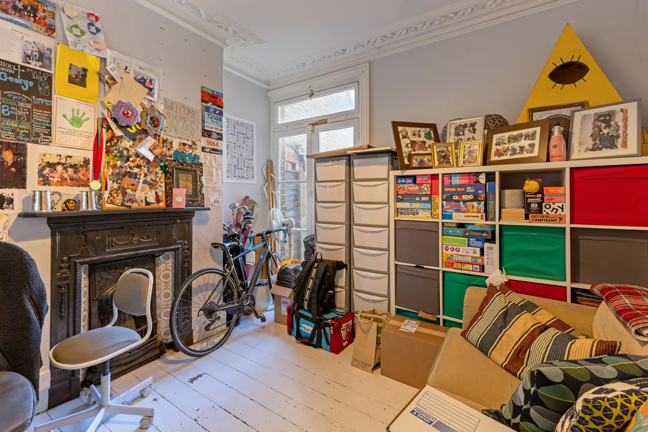 Compton Crescent, London, W4, photo 8