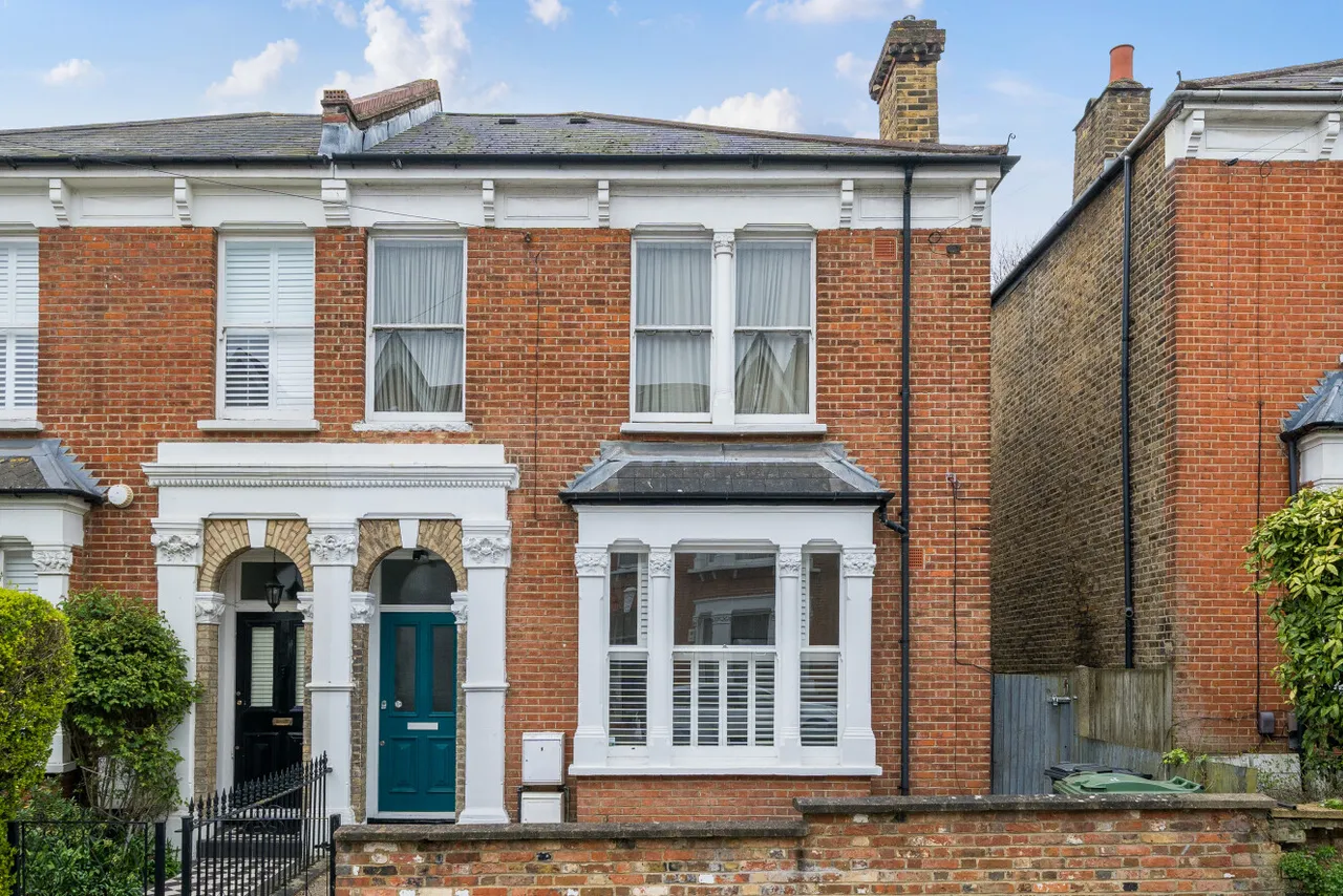 2 bed flat for sale — Deronda Road, Herne Hill, London, SE24