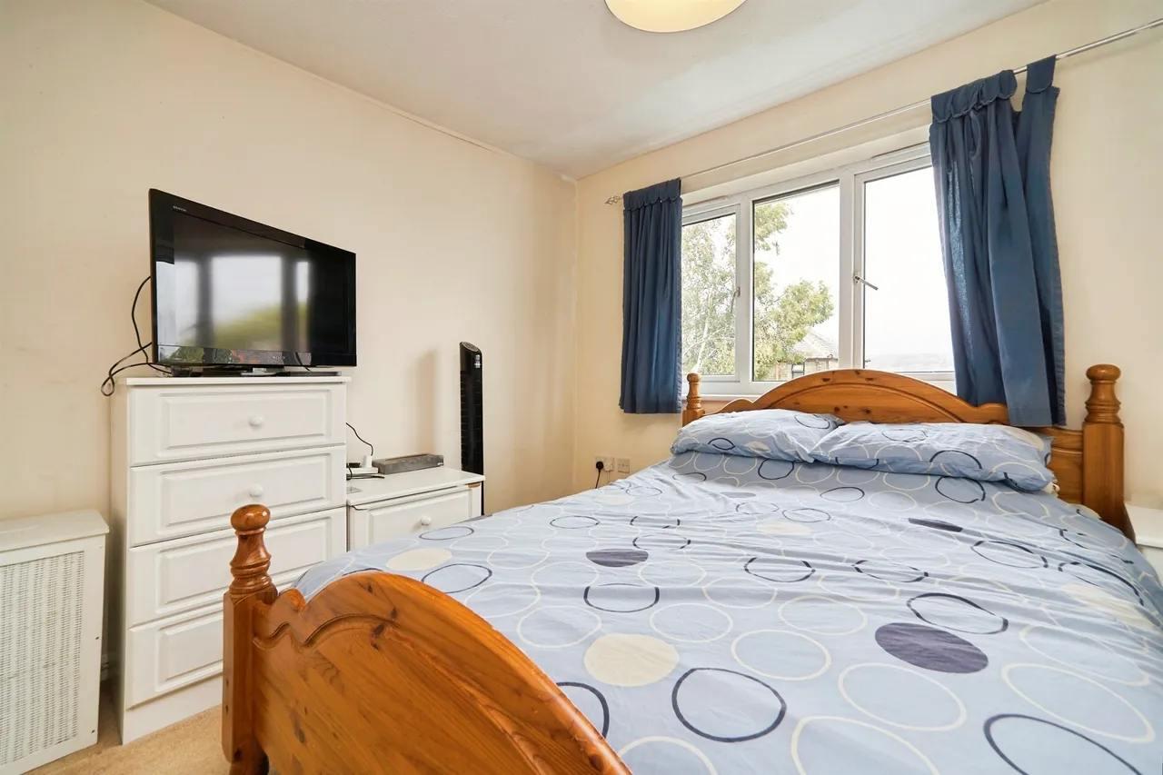 School Street, Cottingley, BD16, photo 8