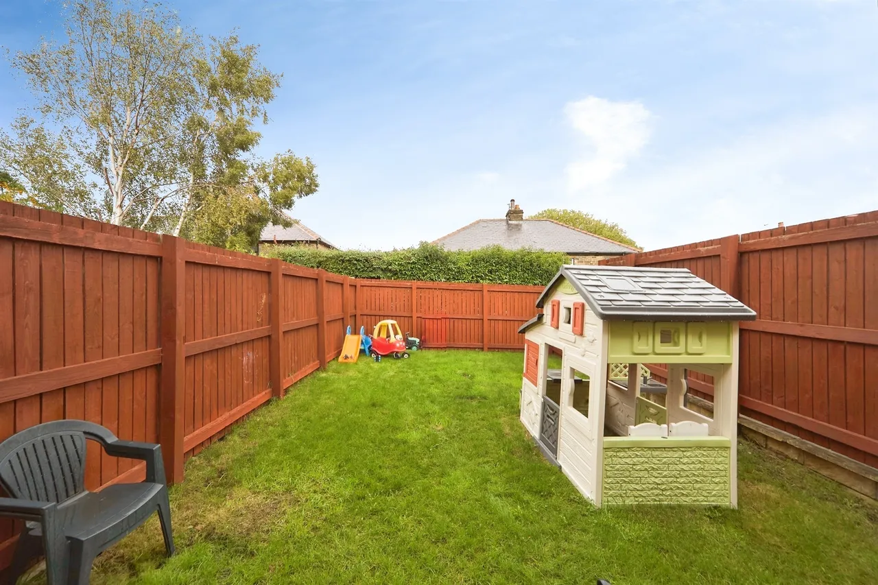 School Street, Cottingley, BD16, photo 15