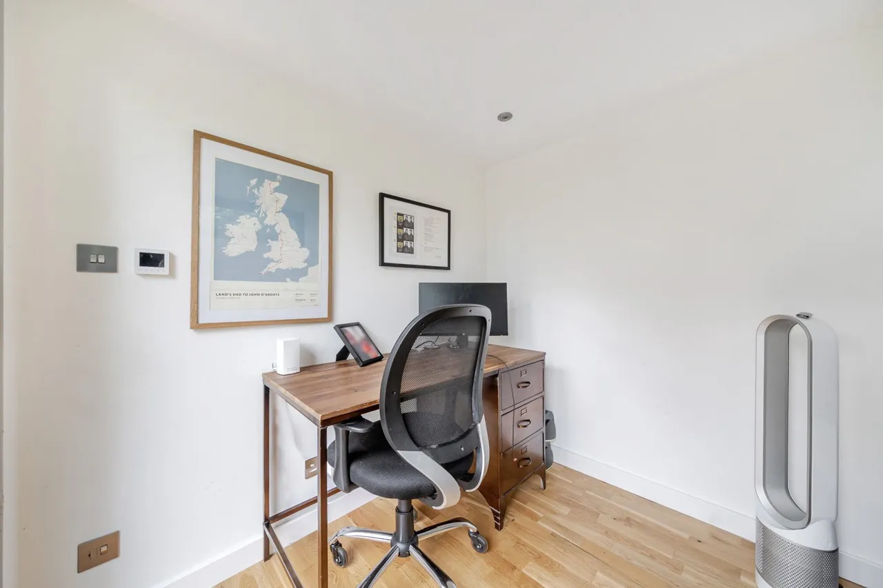 Kneller Road, SE4, photo 21