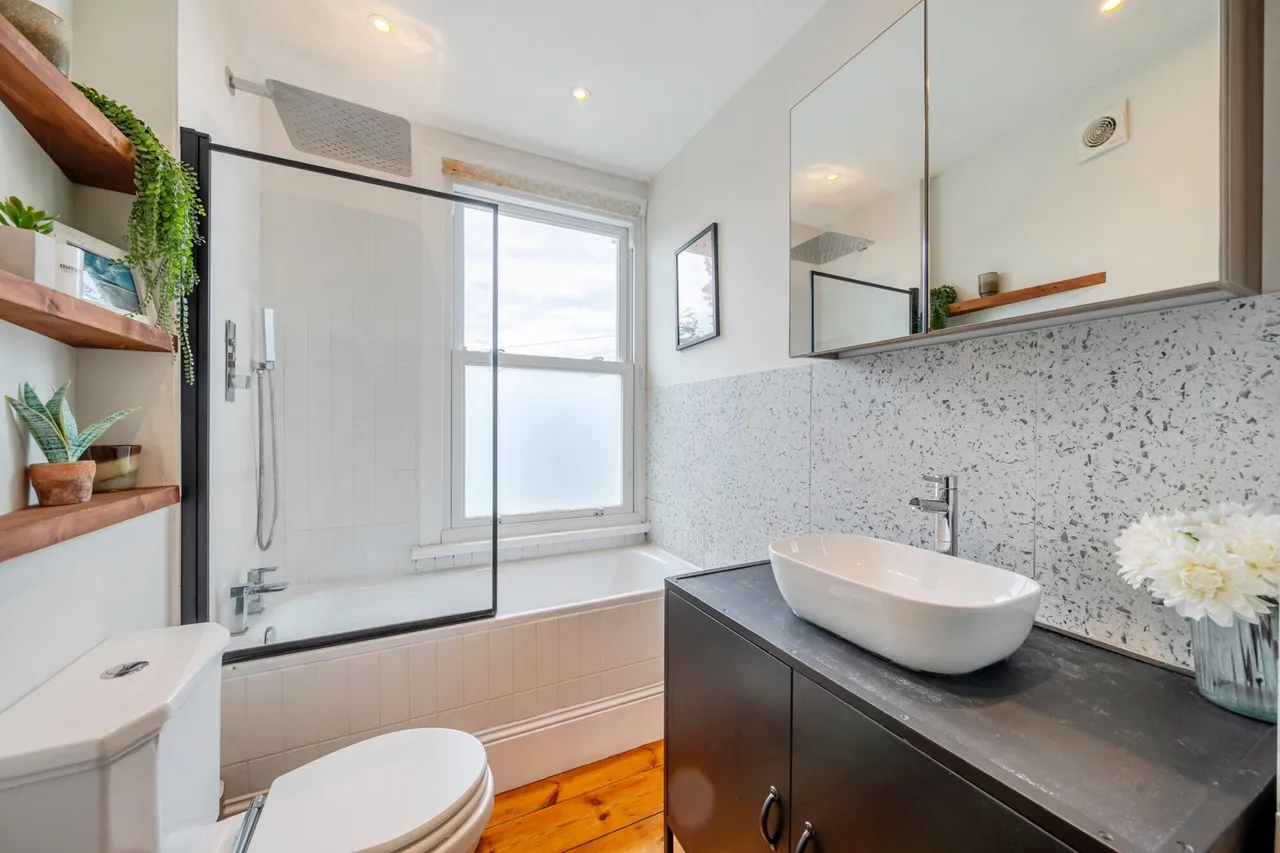 Kneller Road, SE4, photo 10