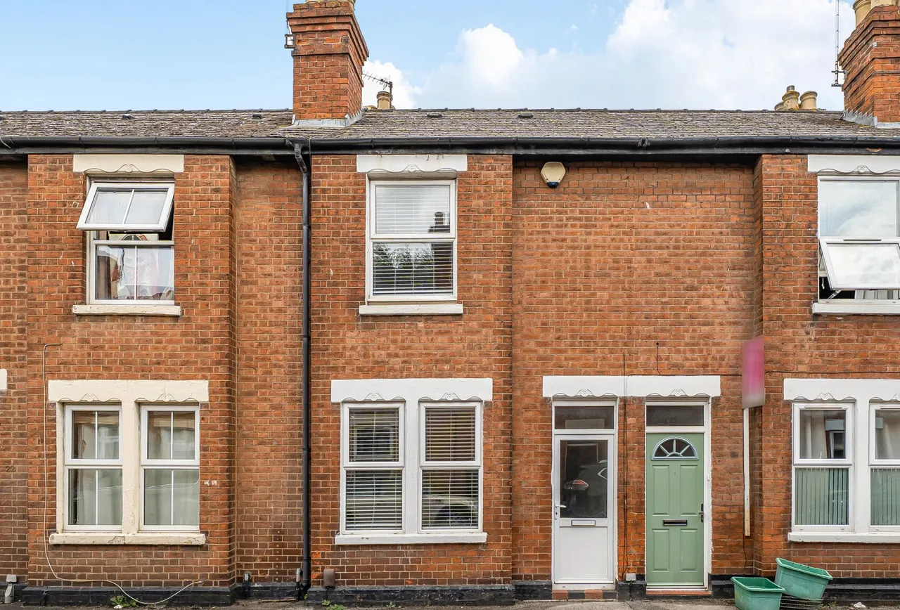 3 bed house for sale — Mount Street, Gloucester, GL1 2RE