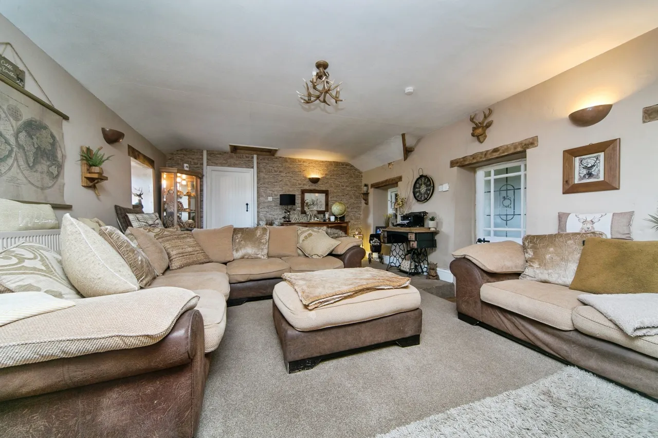 Llanynghenedl, Holyhead, LL65, photo 4