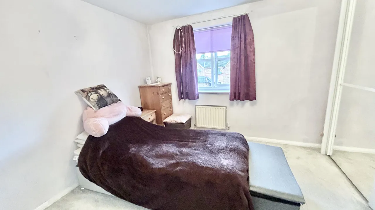 Titchfield Road, Oldham, OL8, photo 23