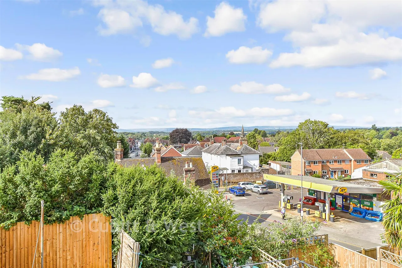 High Street, Uckfield, TN22, photo 9