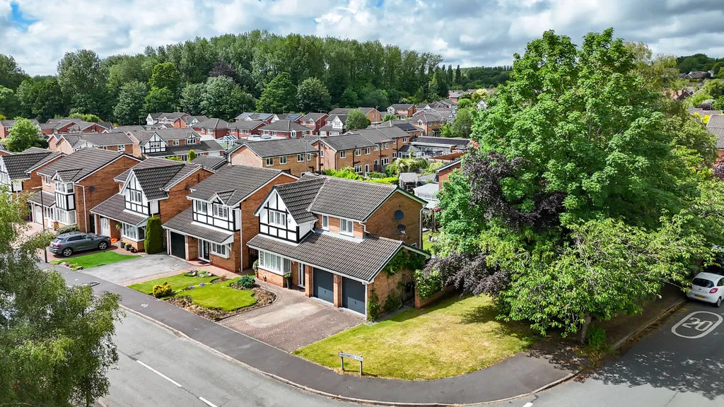 Havenwood Road, Whitley, photo 42