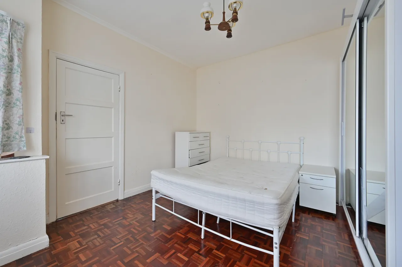 148 Wembley Hill Road, photo 9