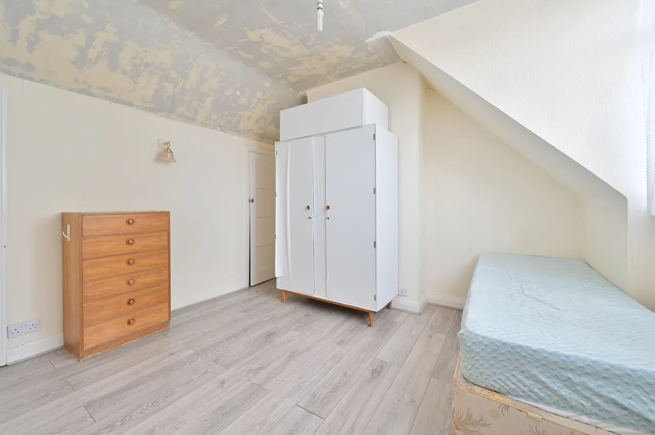 148 Wembley Hill Road, photo 12