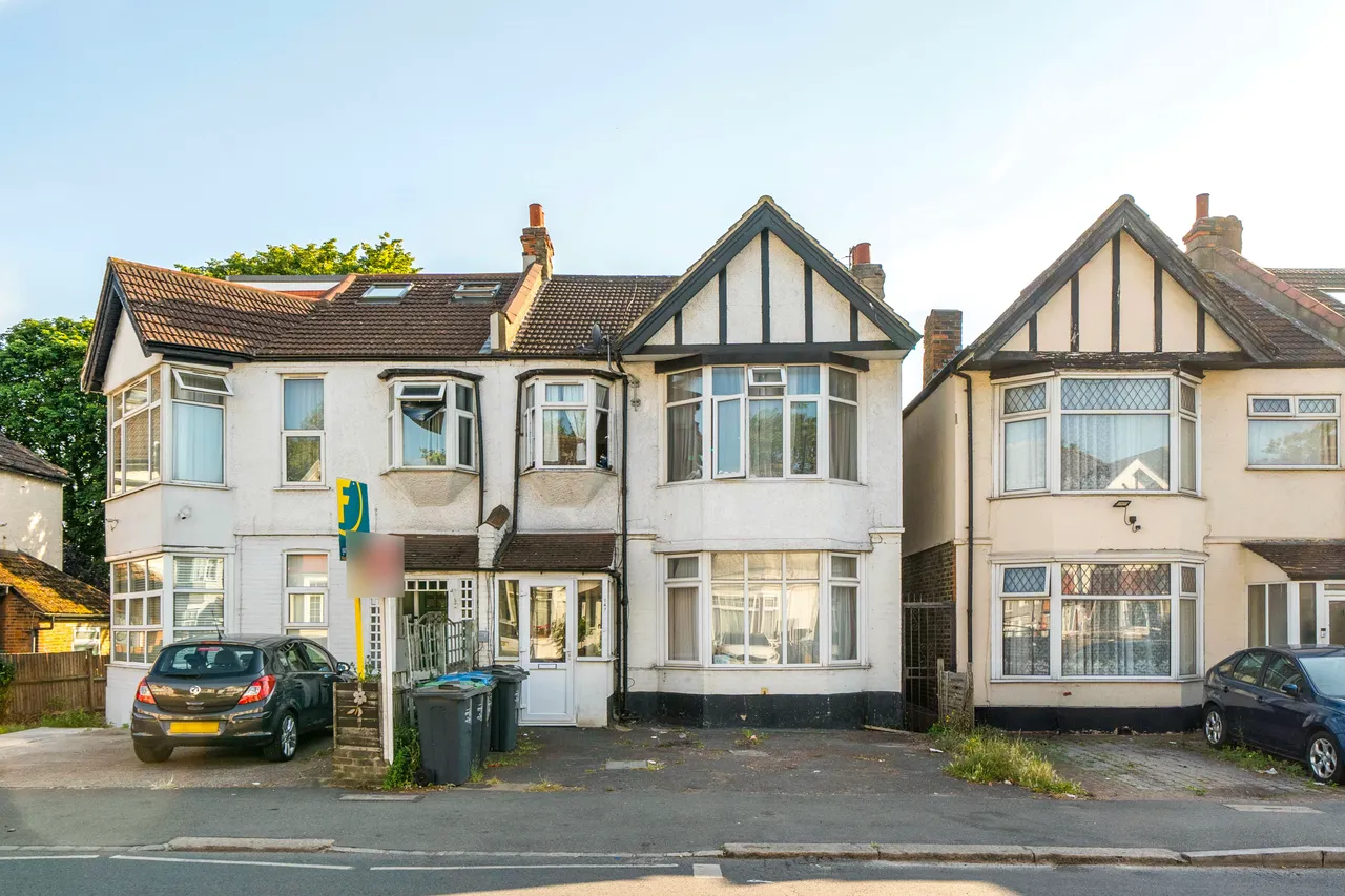 2 bed flat for sale — First Floor Flat, 147 Melfort Road, Thornton Heath