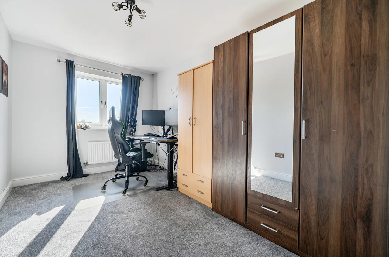 Fullbrook Avenue, Spencers Wood, Reading, Berkshire, RG7 1FE, photo 12