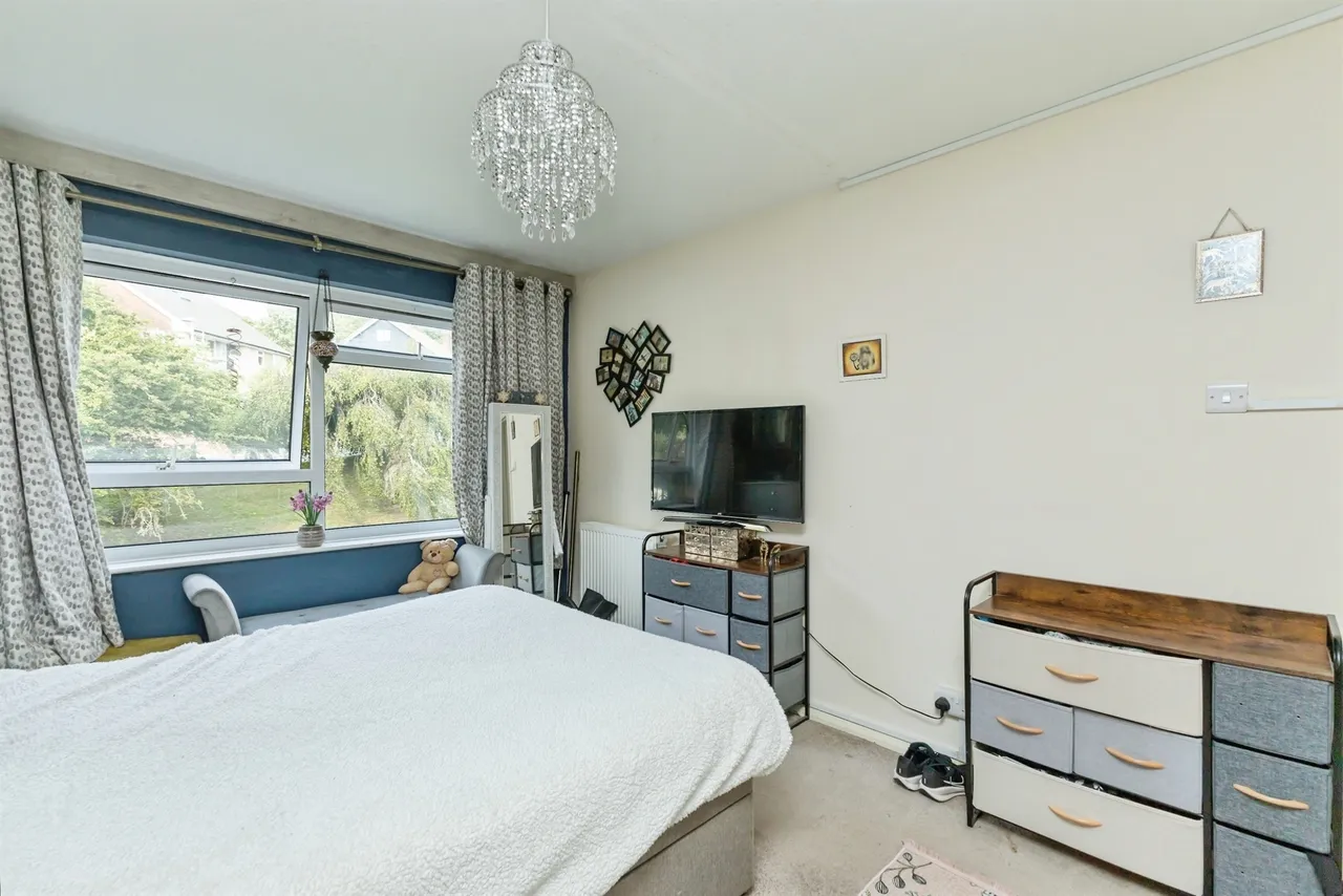 Gresham Way, St. Leonards-On-Sea, photo 10