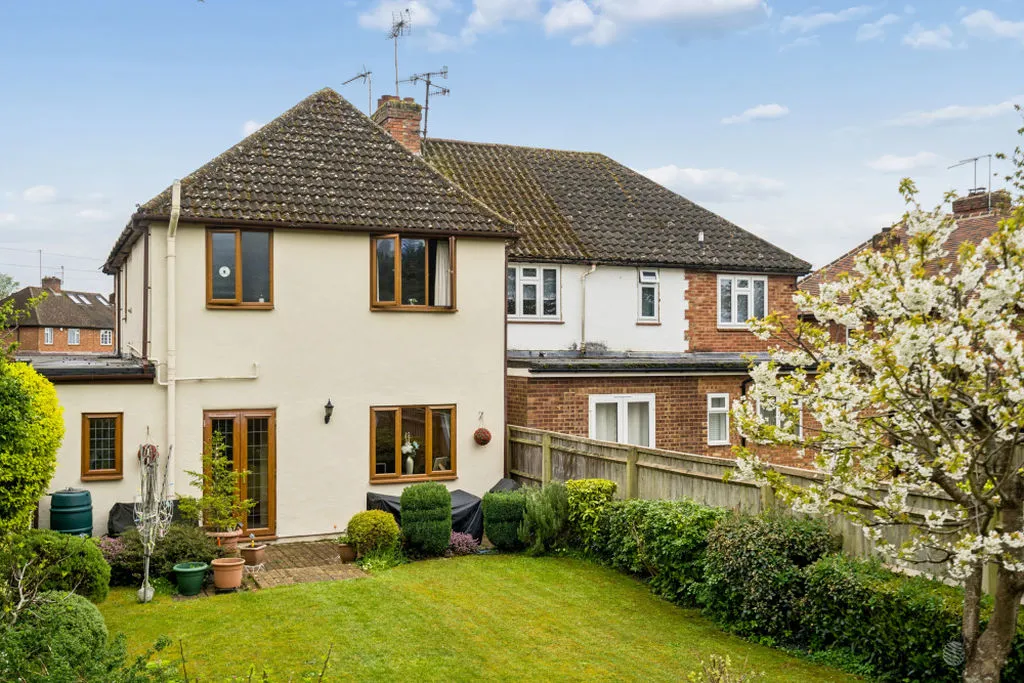 Chalklands, Bourne End SL8 5TH, photo 14