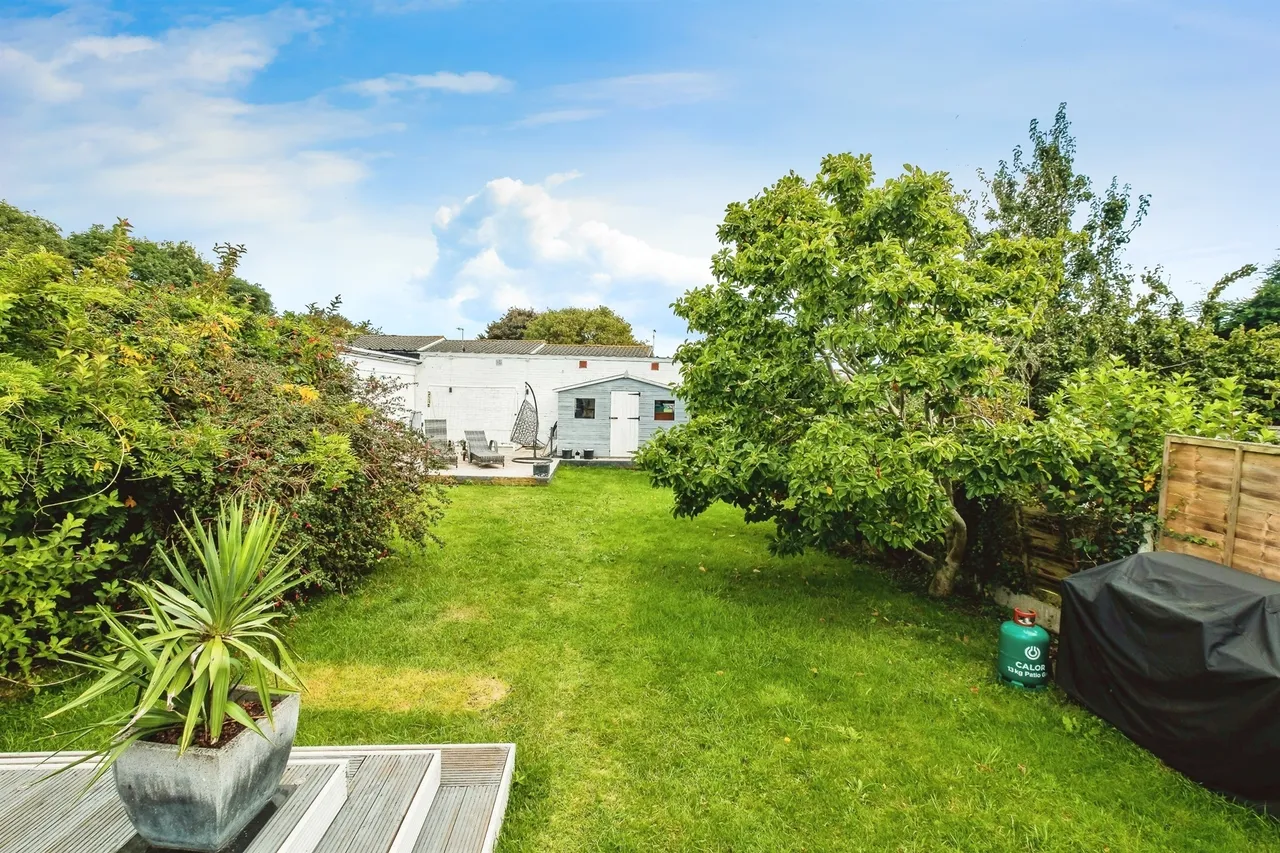 Southways Avenue, Worthing, BN14, photo 17