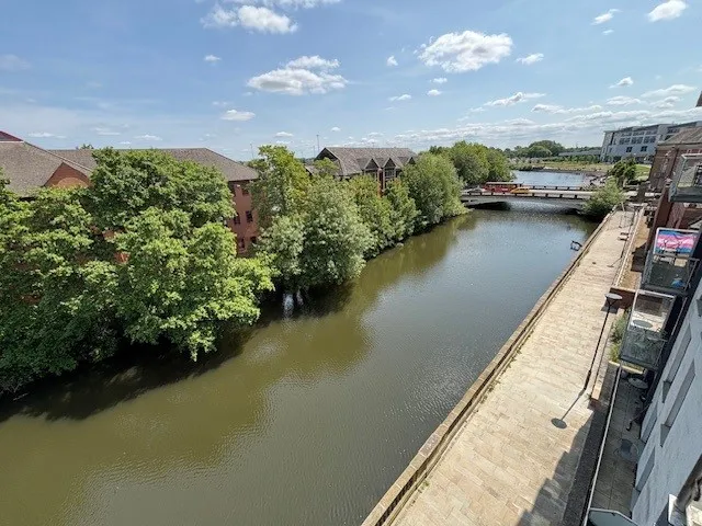 Cathedral View, Derby, DE1, photo 2