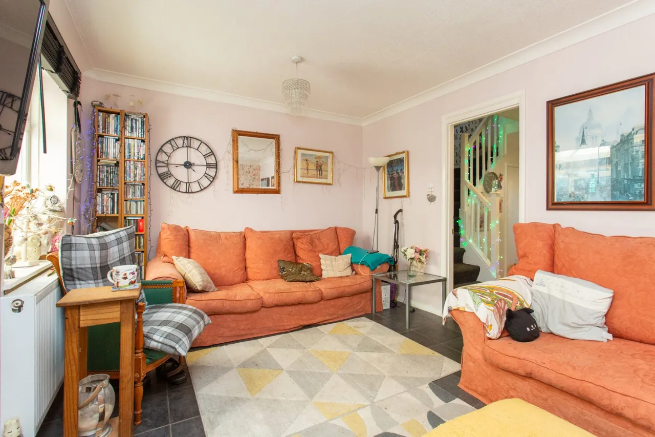 Churchill Avenue, Herne Bay, CT6, photo 2