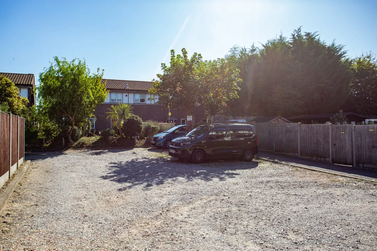 Churchill Avenue, Herne Bay, CT6, photo 11