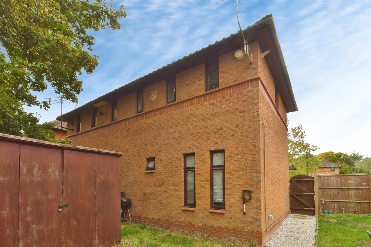 Cockerell Grove, Shenley Lodge, MK5, photo 11