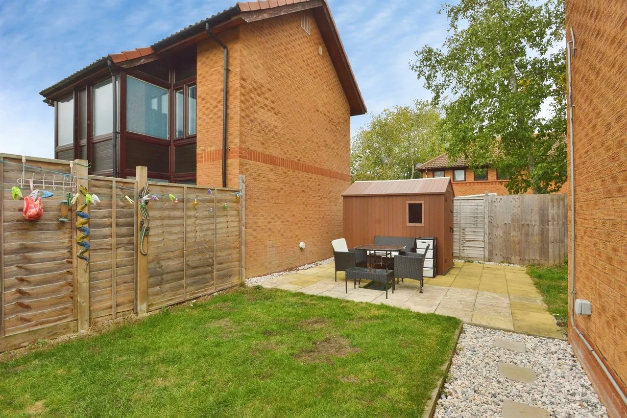 Cockerell Grove, Shenley Lodge, MK5, photo 10