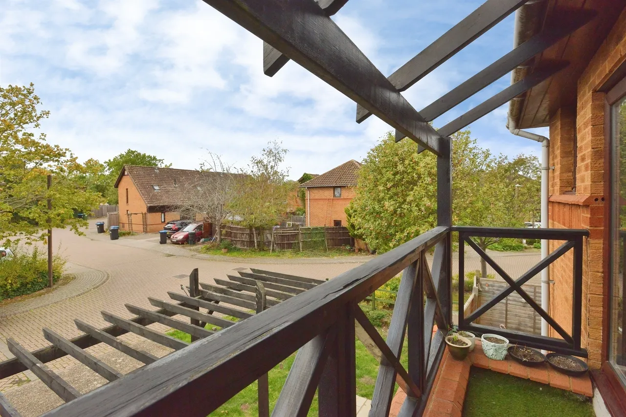 Cockerell Grove, Shenley Lodge, MK5, photo 2