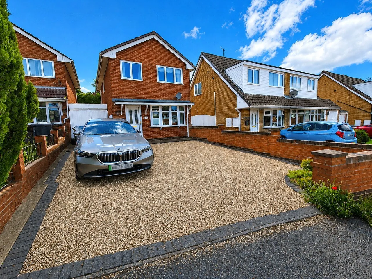 Meadow Croft, Huntington, Cannock, WS12, photo 26