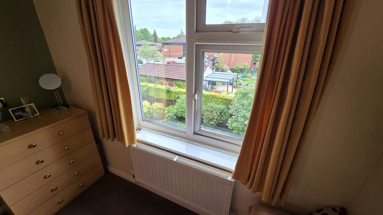 Oakfield, Sale, M33 6WG, photo 12