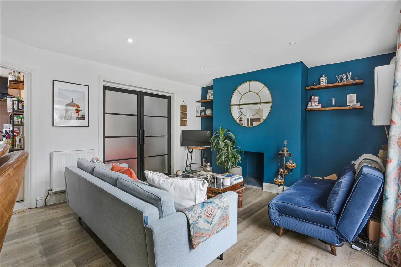 Leighton Road, London, photo 7