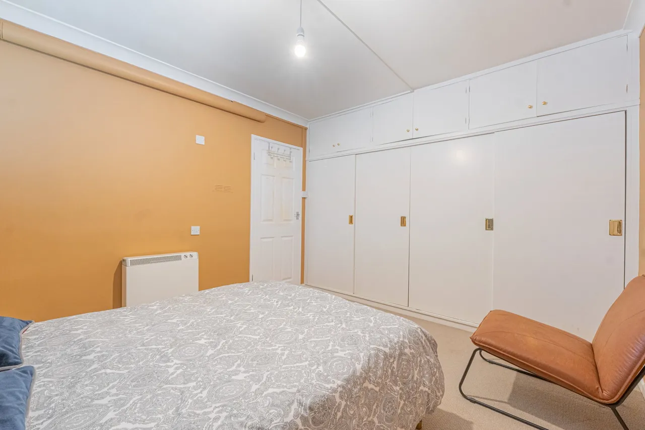 St. Georges Close, Birmingham, B15 3TP, photo 6