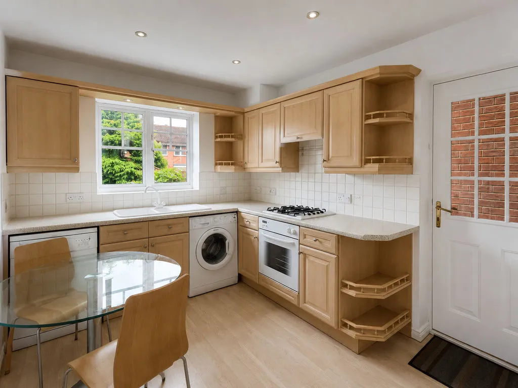 Meadowbank Grange, Great Wyrley, WS6, photo 4