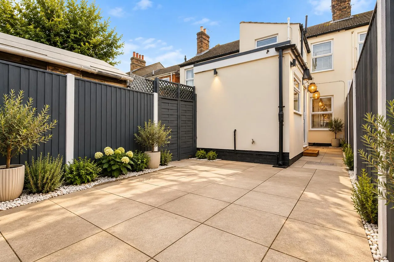Cambridge Road, Lowestoft, NR32, photo 3