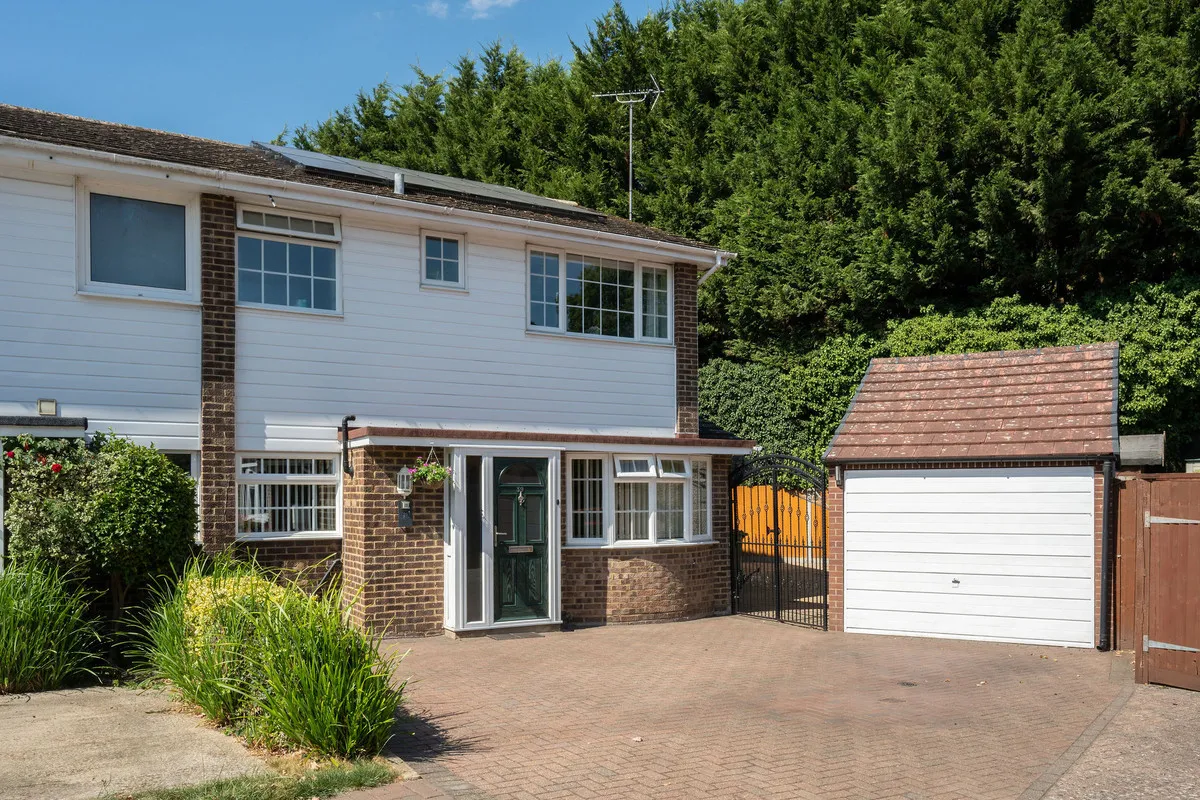 3 bed house for sale, Horsham, RH13