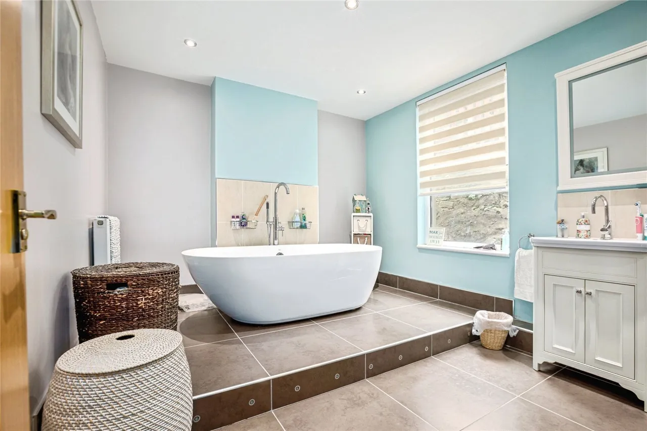 North Parade, Aberaeron, SA46, photo 14
